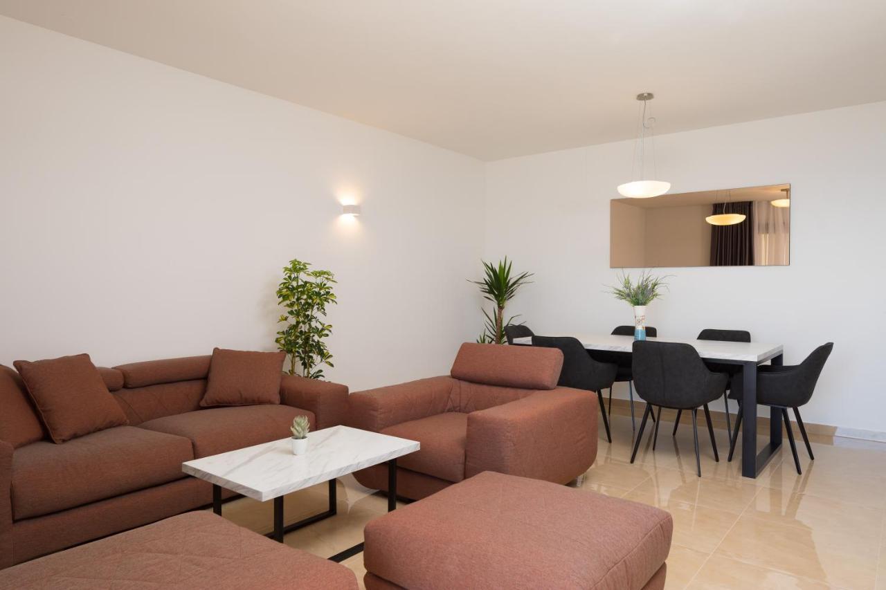 Villa Four Brothers - Penthouse Suite Подстрана Екстериор снимка