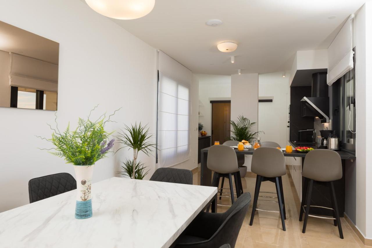 Villa Four Brothers - Penthouse Suite Подстрана Екстериор снимка
